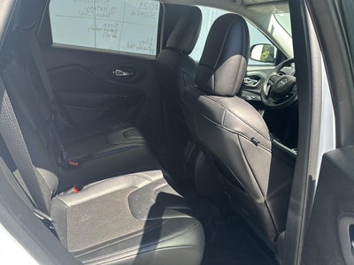 2021 Jeep Cherokee Altitude