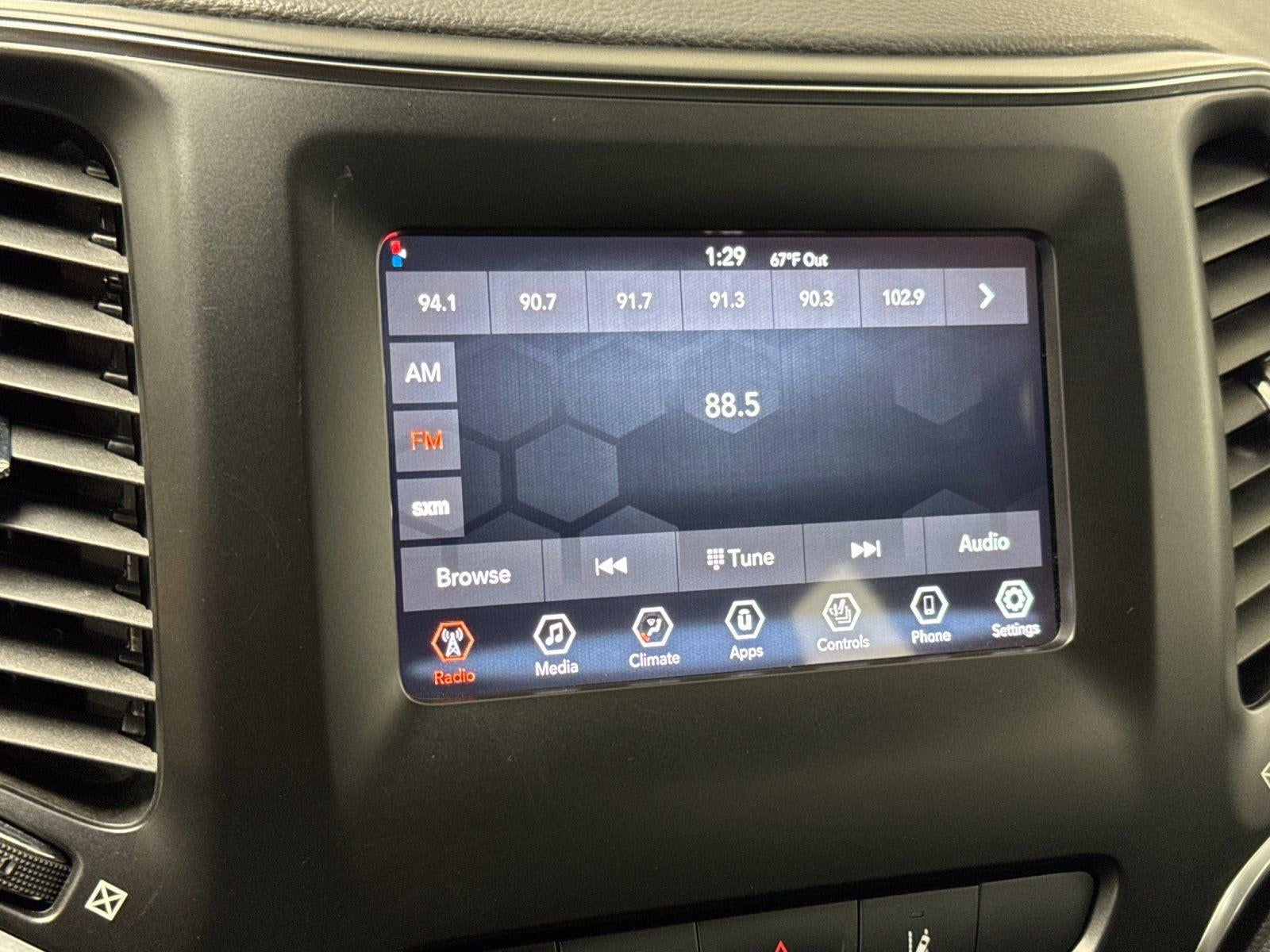 2021 Jeep Cherokee Altitude