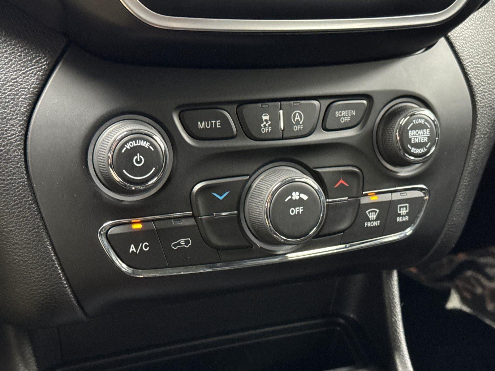 2021 Jeep Cherokee Altitude