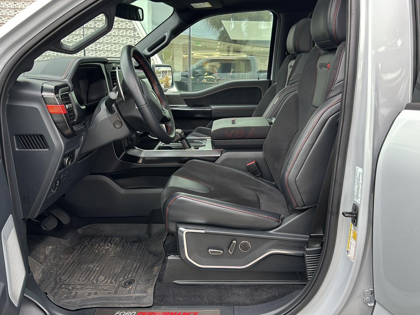 2025 Ford F-150 Raptor R