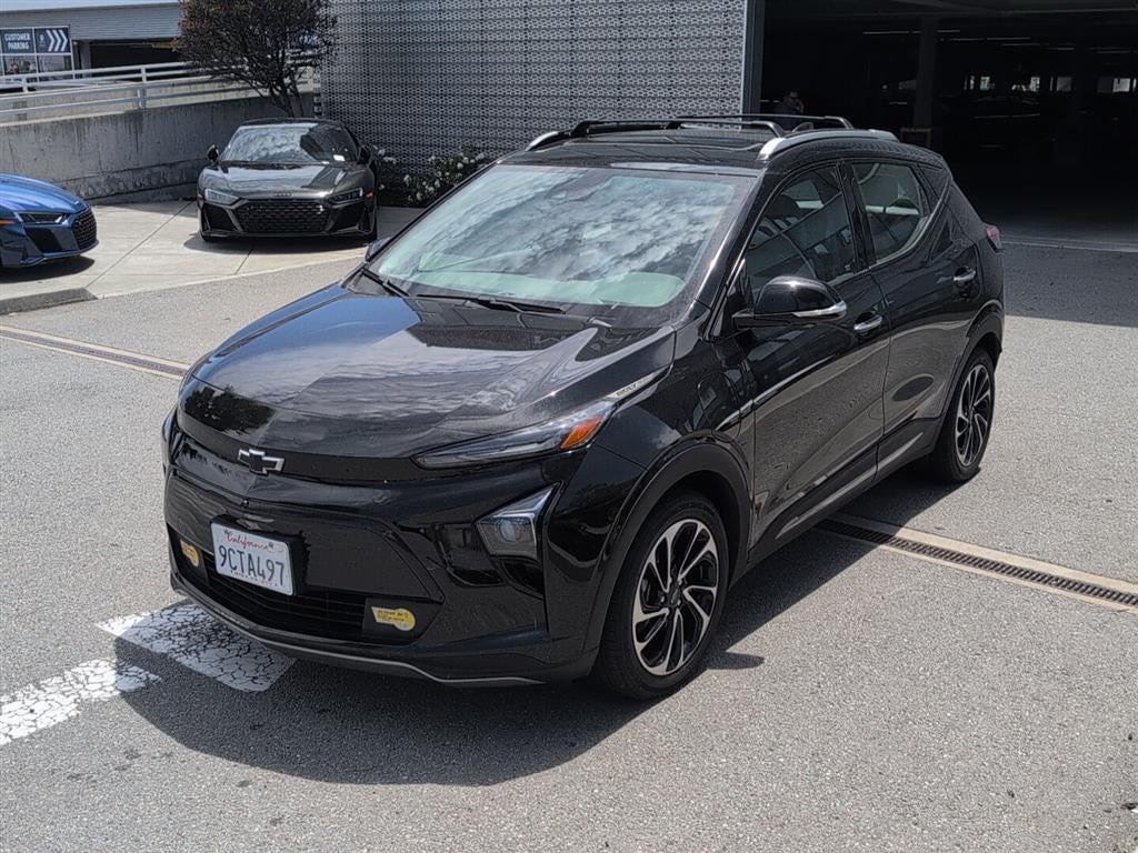 2022 Chevrolet Bolt EUV Premier's photo