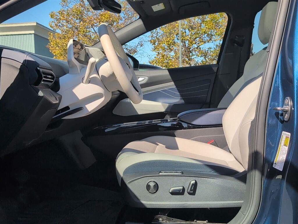 2023 Volkswagen ID.4 S