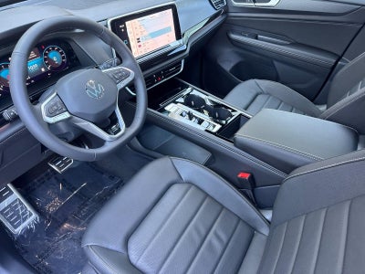 2026 Volkswagen Atlas Cross Sport 2.0T SEL R-Line Black