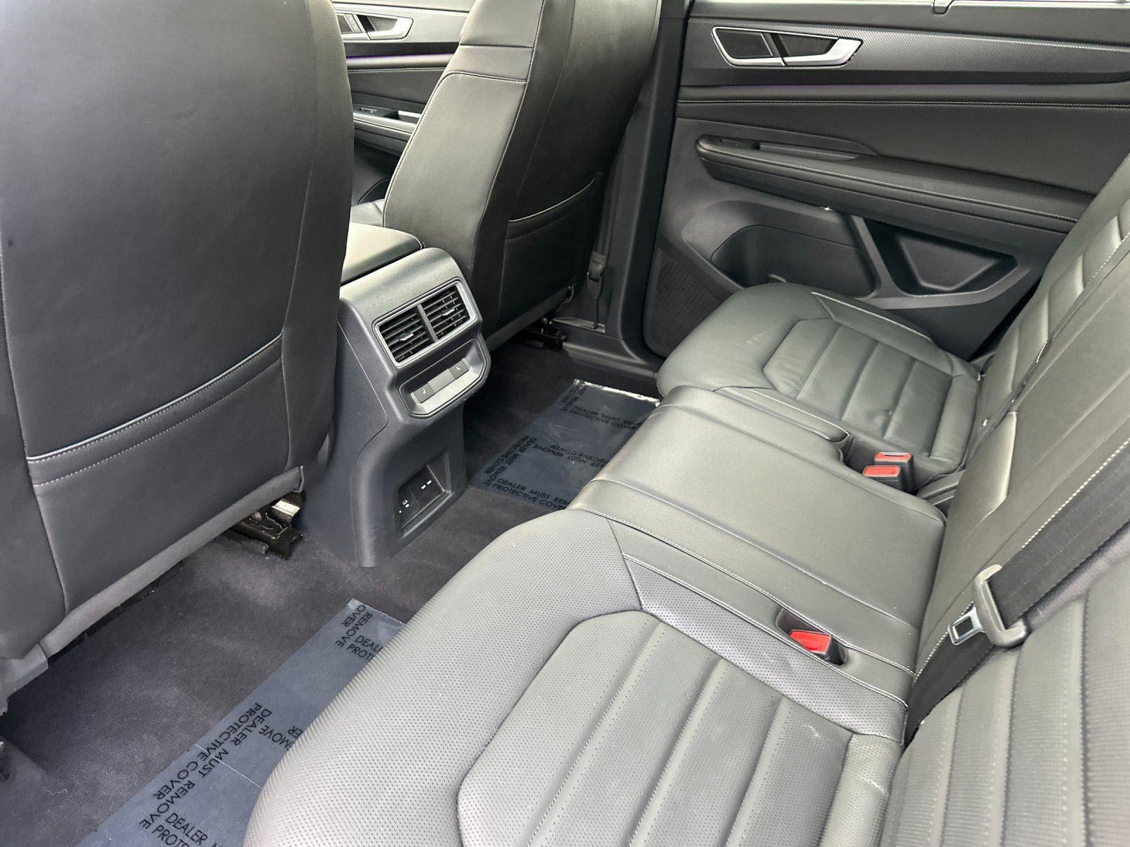 2024 Volkswagen Atlas Cross Sport 2.0T SEL R-Line