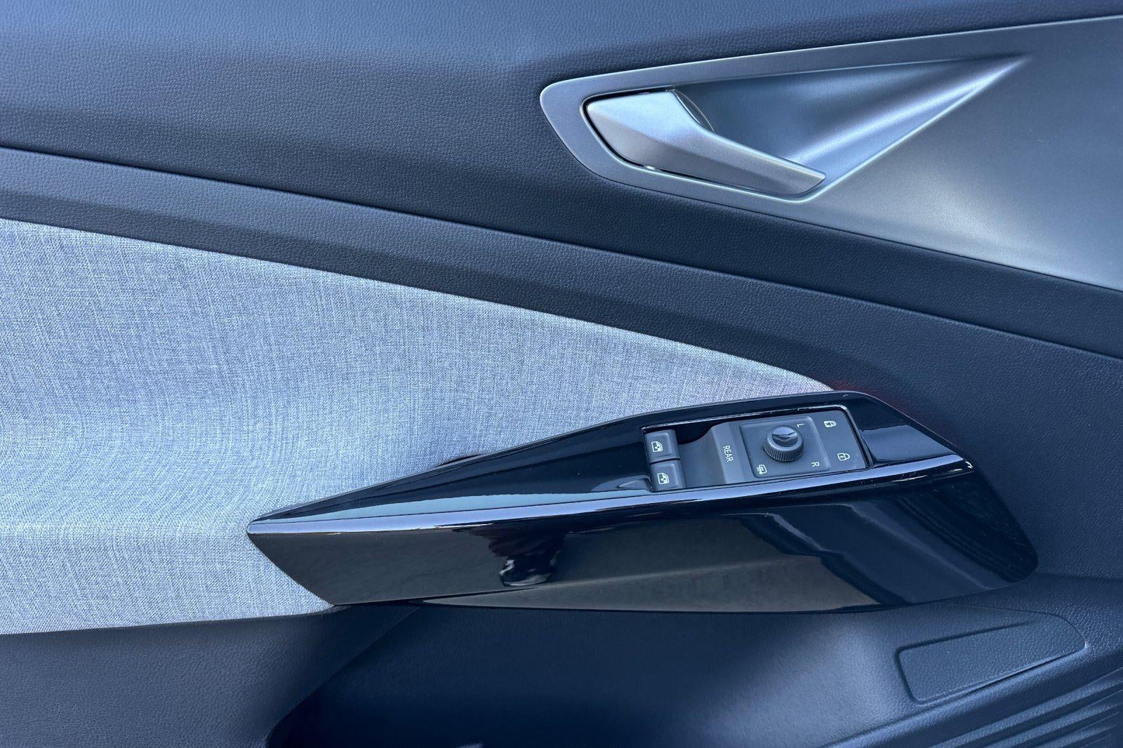 2024 Volkswagen ID.4 Standard