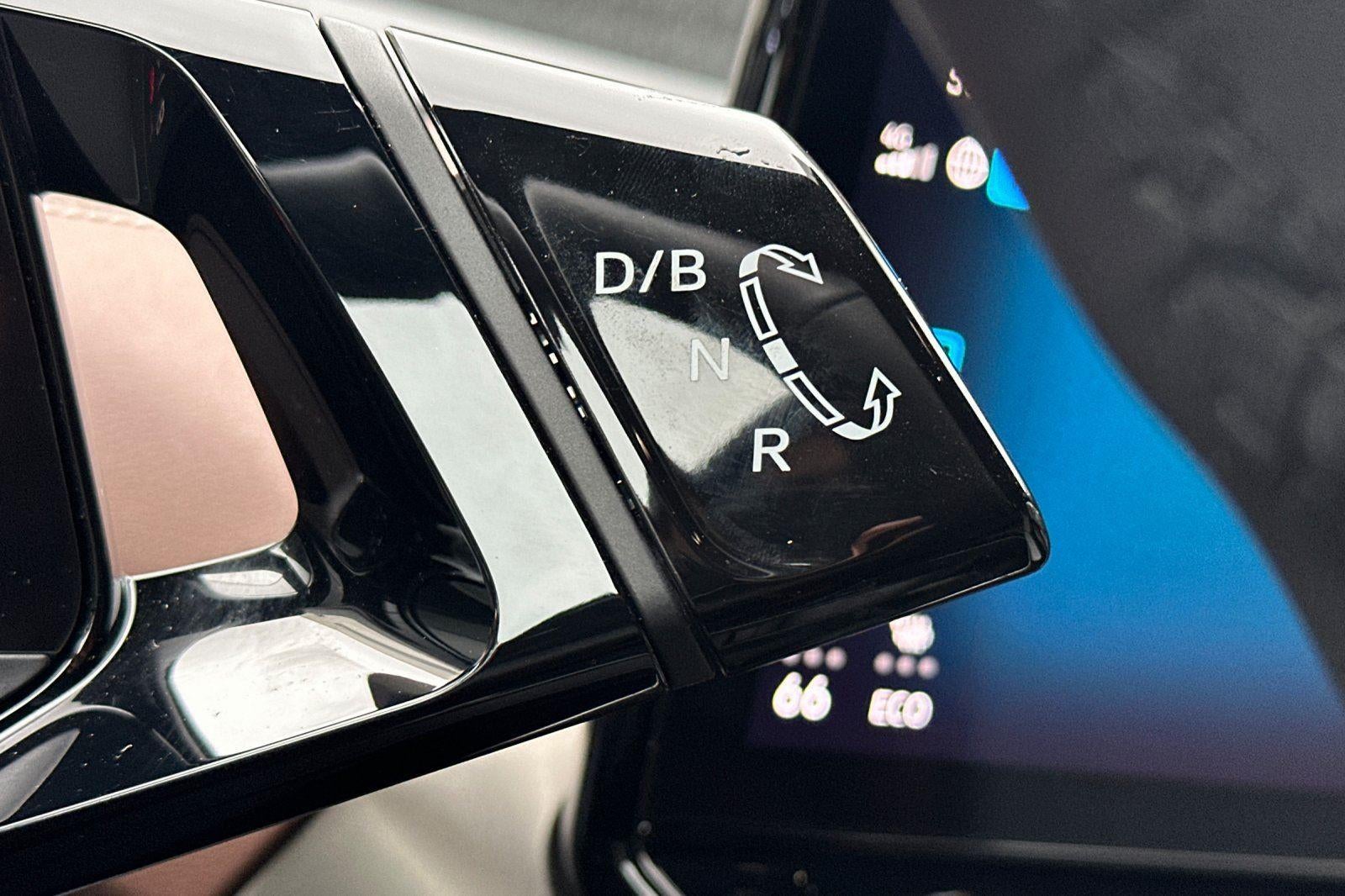 2023 Volkswagen ID.4 Standard