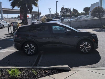 2023 Volkswagen ID.4 Pro