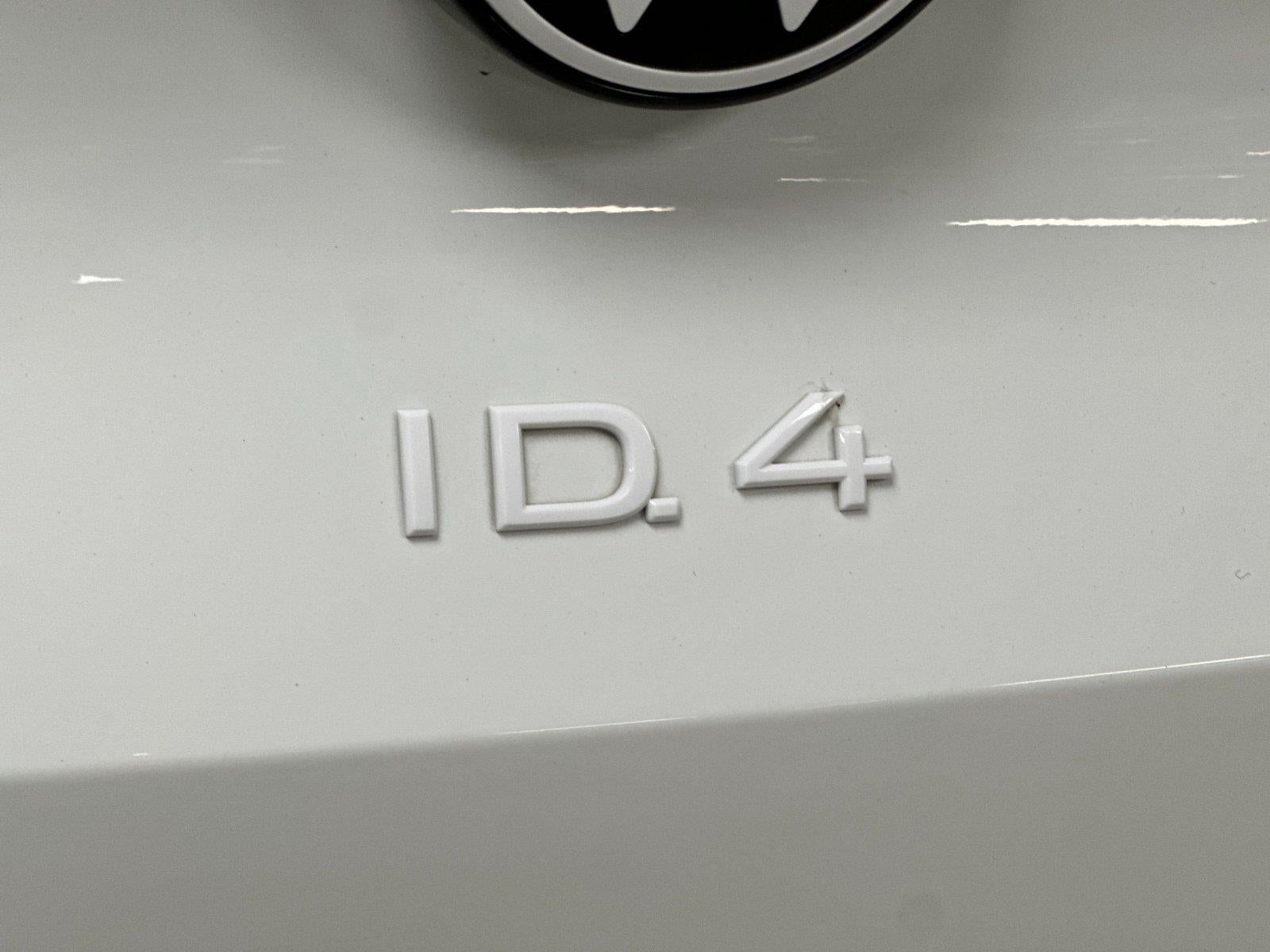 2023 Volkswagen ID.4 Pro
