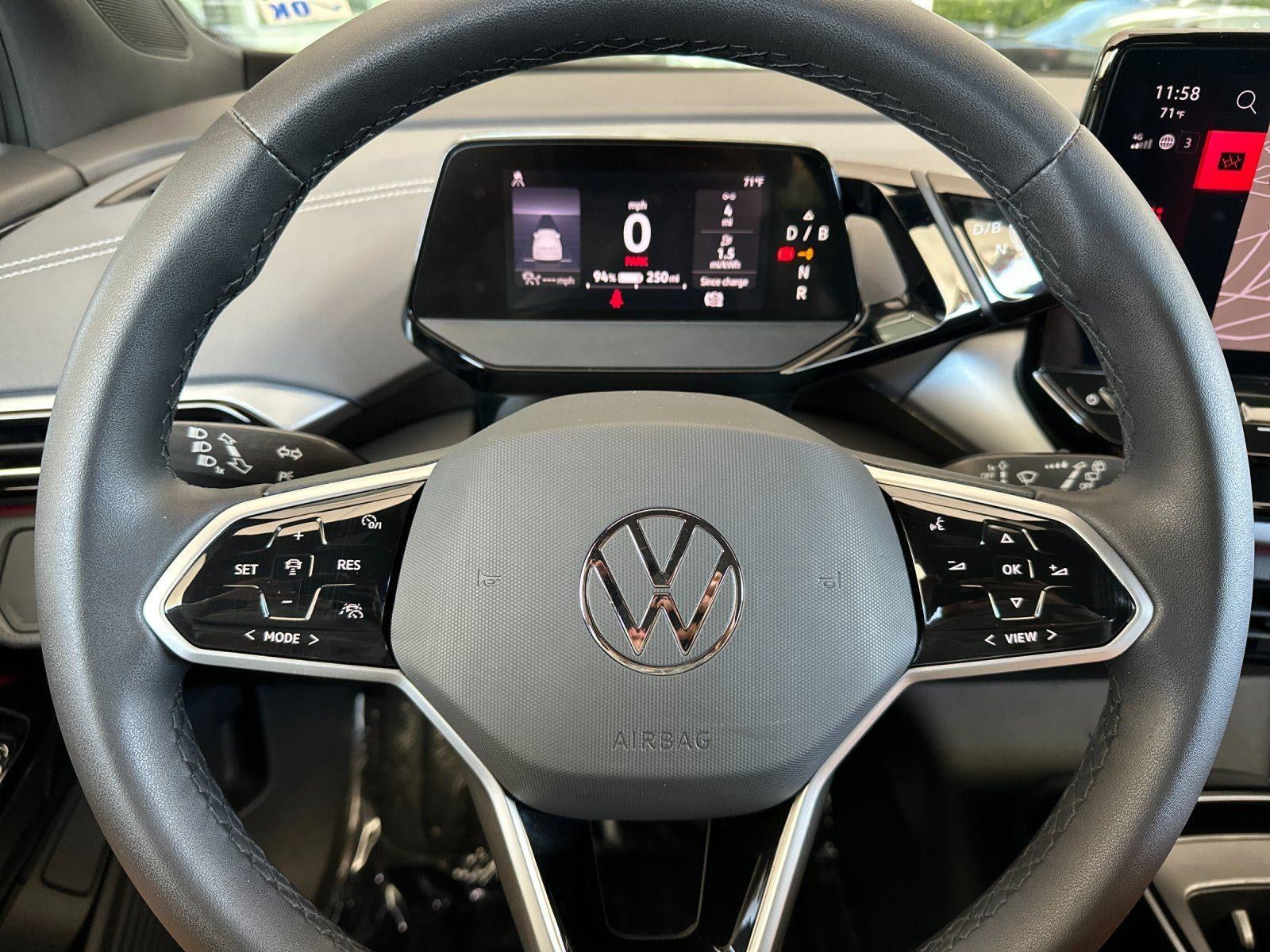 2023 Volkswagen ID.4 Pro