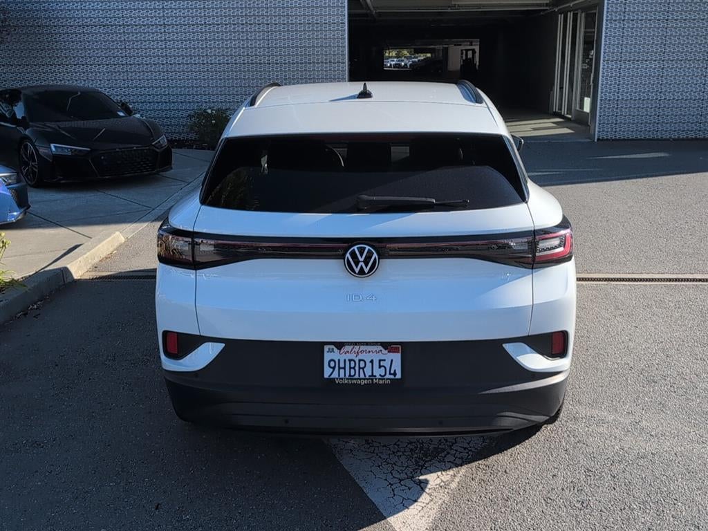 2023 Volkswagen ID.4 Pro