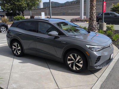 2023 Volkswagen ID.4 Pro