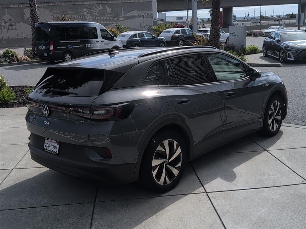 2023 Volkswagen ID.4 Pro