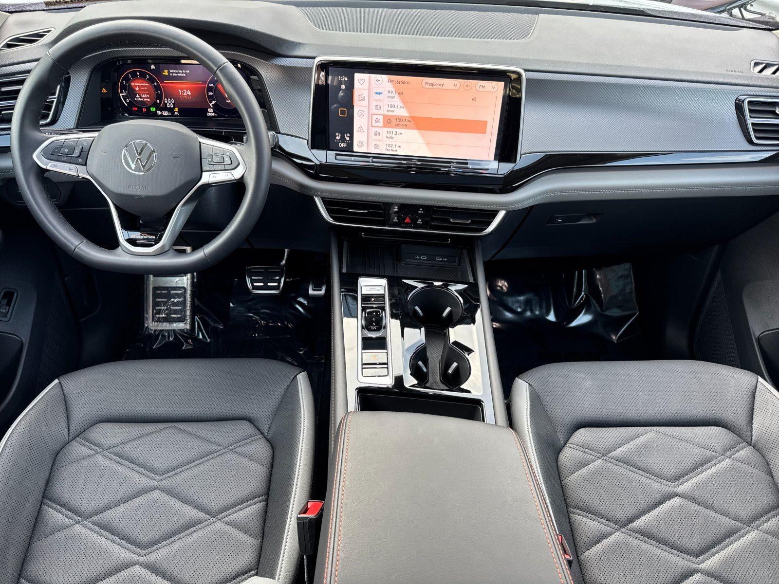 2025 Volkswagen Atlas 2.0T Peak Edition