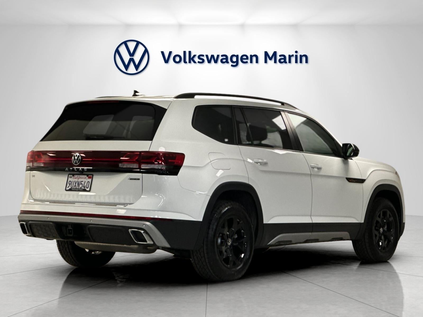 2025 Volkswagen Atlas 2.0T Peak Edition