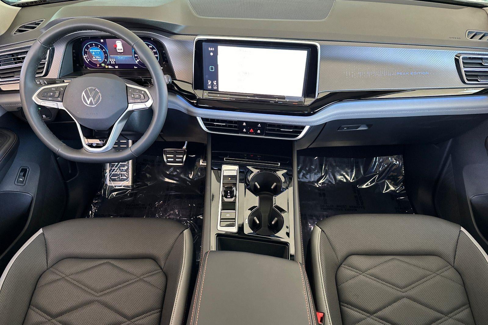 2025 Volkswagen Atlas 2.0T Peak Edition