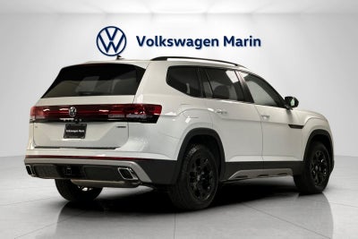 2025 Volkswagen Atlas 2.0T Peak Edition