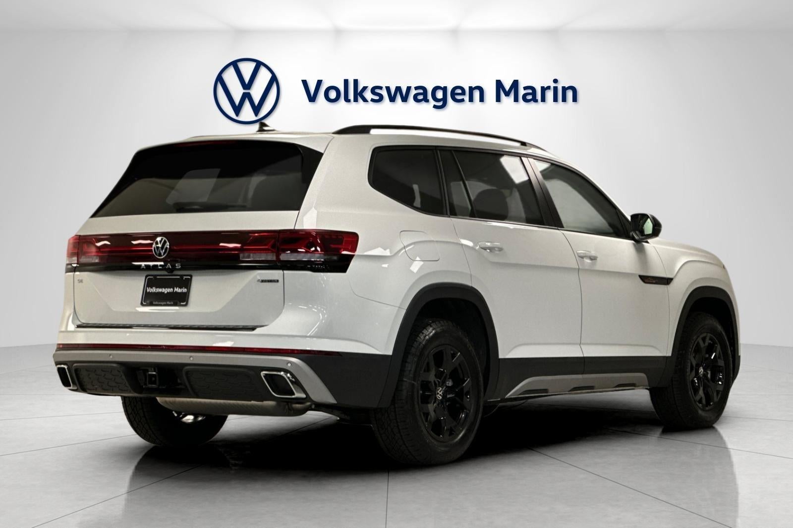 2025 Volkswagen Atlas 2.0T Peak Edition