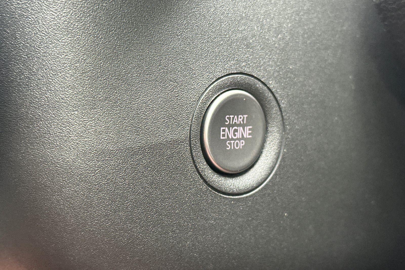 2025 Volkswagen ID.4 Pro