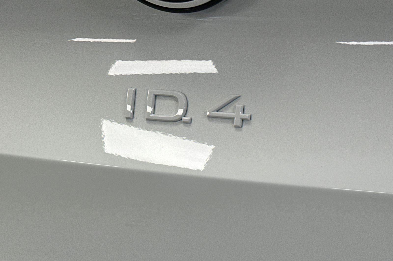 2025 Volkswagen ID.4 Pro