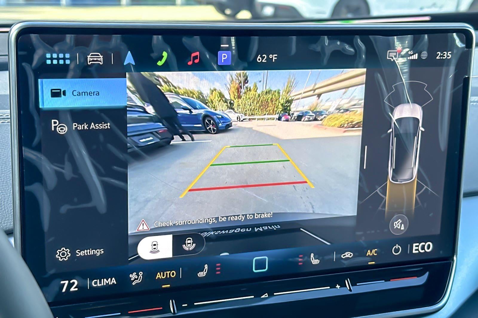 2025 Volkswagen ID.4 Pro