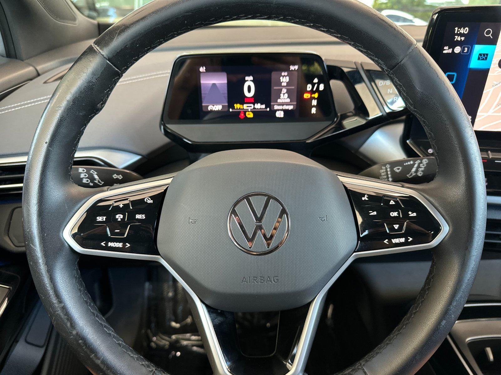 2023 Volkswagen ID.4 Pro