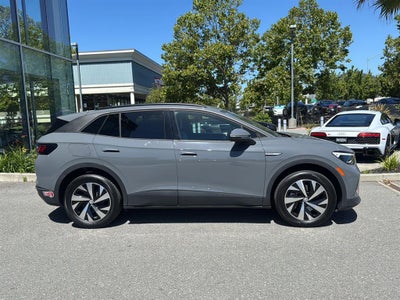 2023 Volkswagen ID.4 Pro