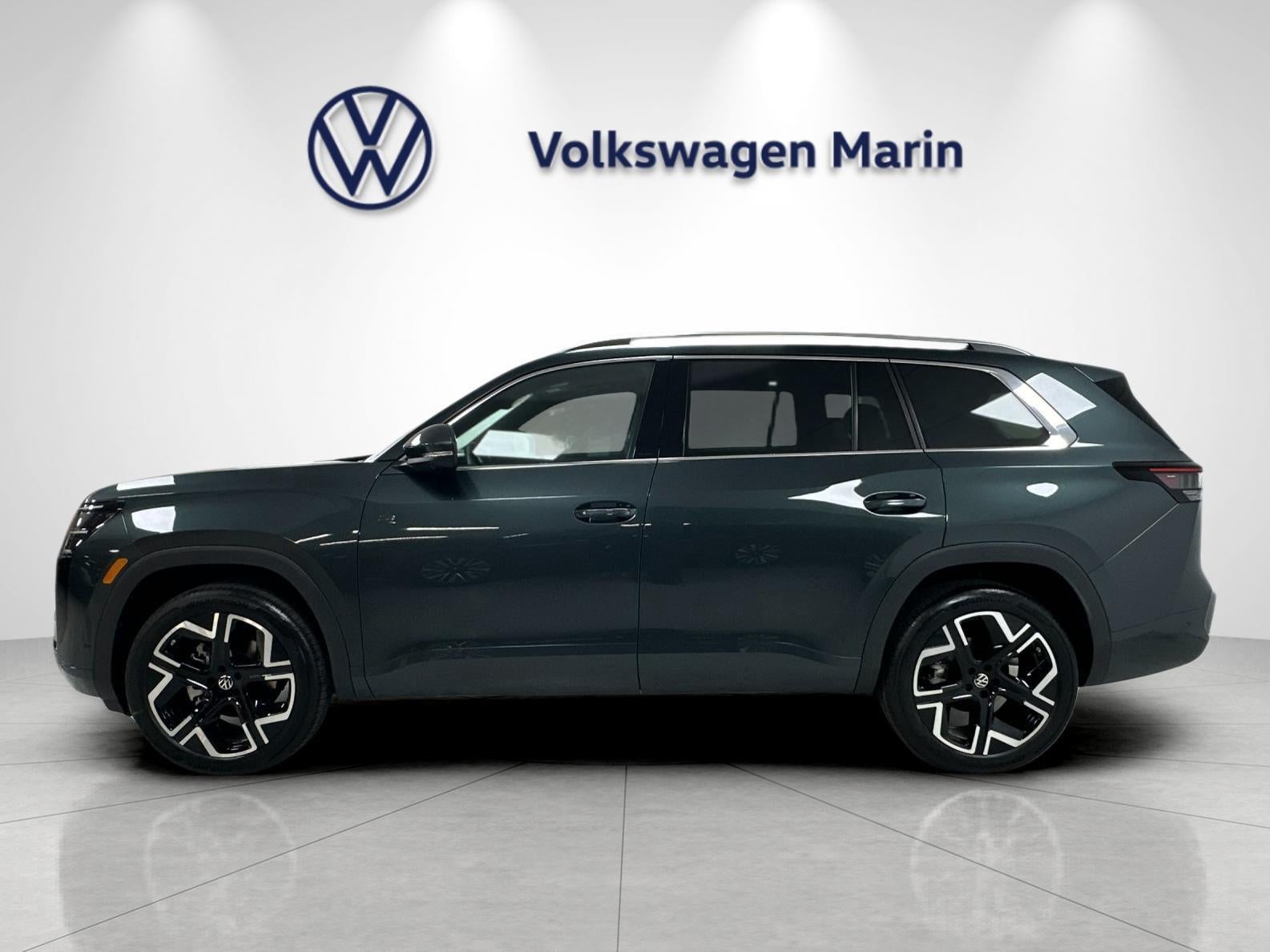 2027 Volkswagen Atlas SEL Premium R-Line