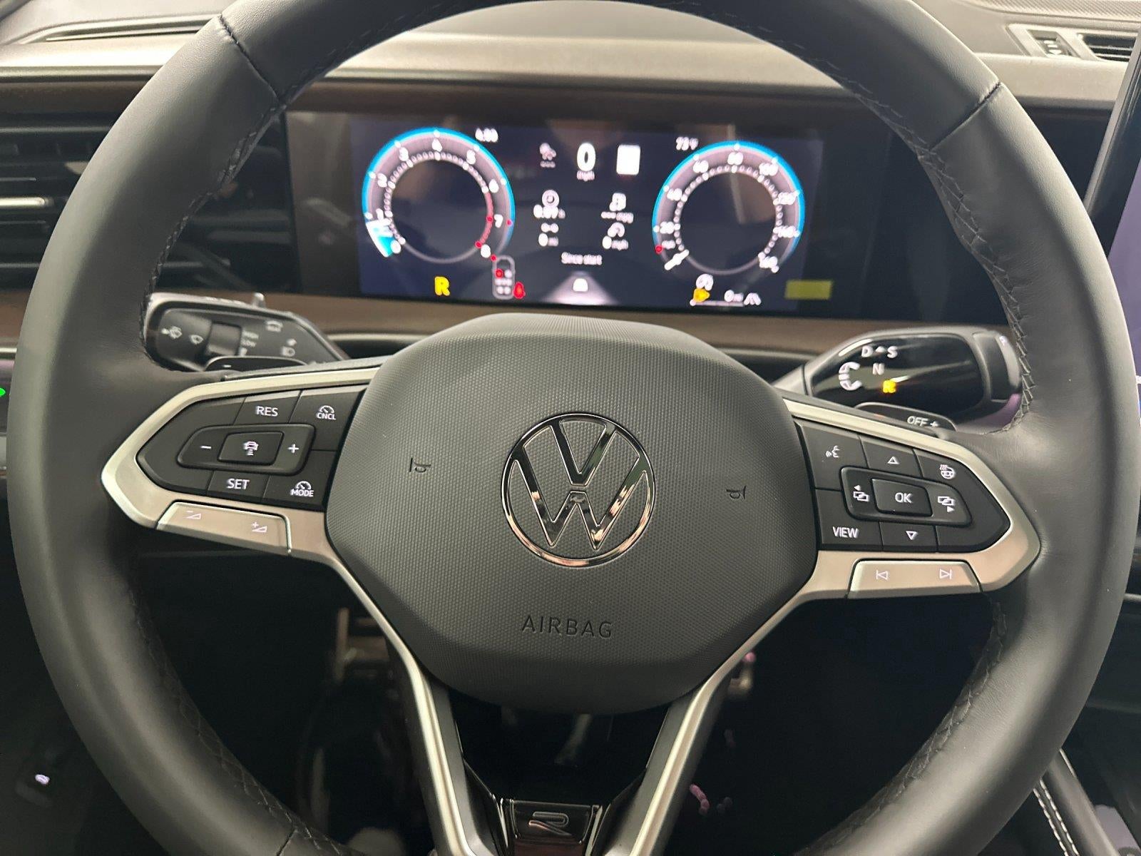 2027 Volkswagen Atlas SEL Premium R-Line