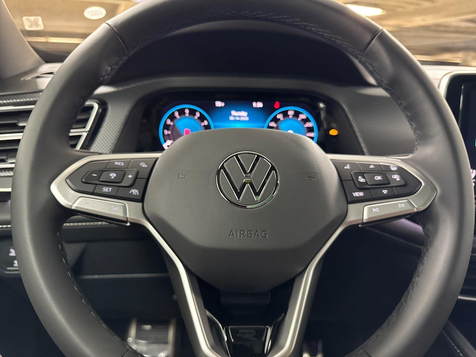 2026 Volkswagen Atlas Cross Sport 2.0T SEL Premium R-Line