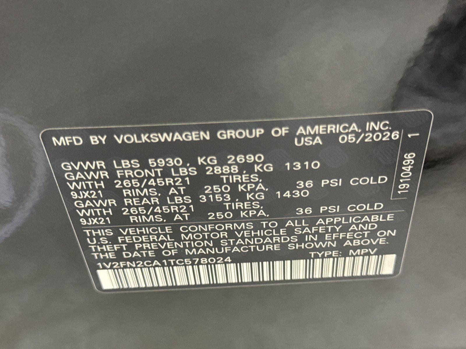 2026 Volkswagen Atlas 2.0T SEL Premium R-Line