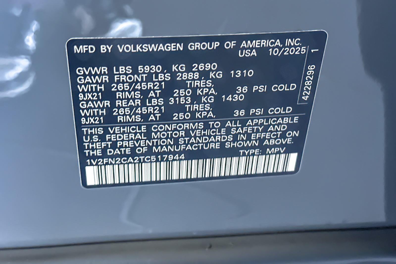 2026 Volkswagen Atlas 2.0T SEL Premium R-Line