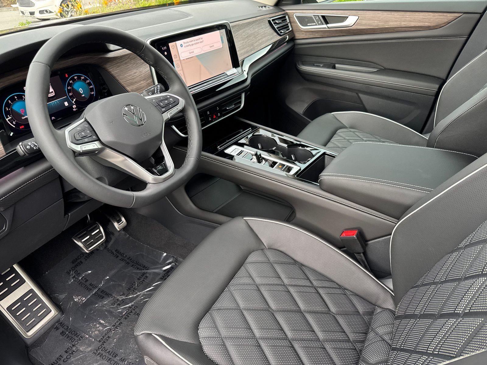 2026 Volkswagen Atlas 2.0T SEL Premium R-Line