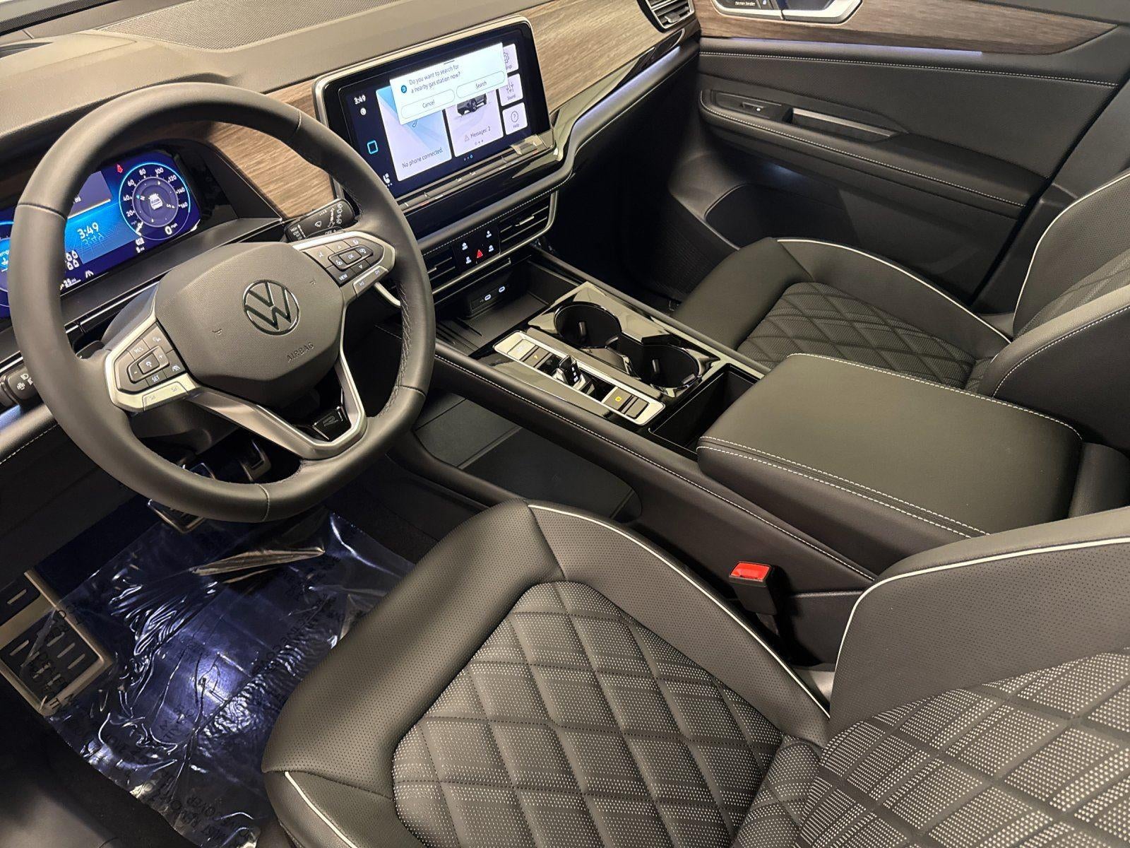 2026 Volkswagen Atlas 2.0T SEL Premium R-Line