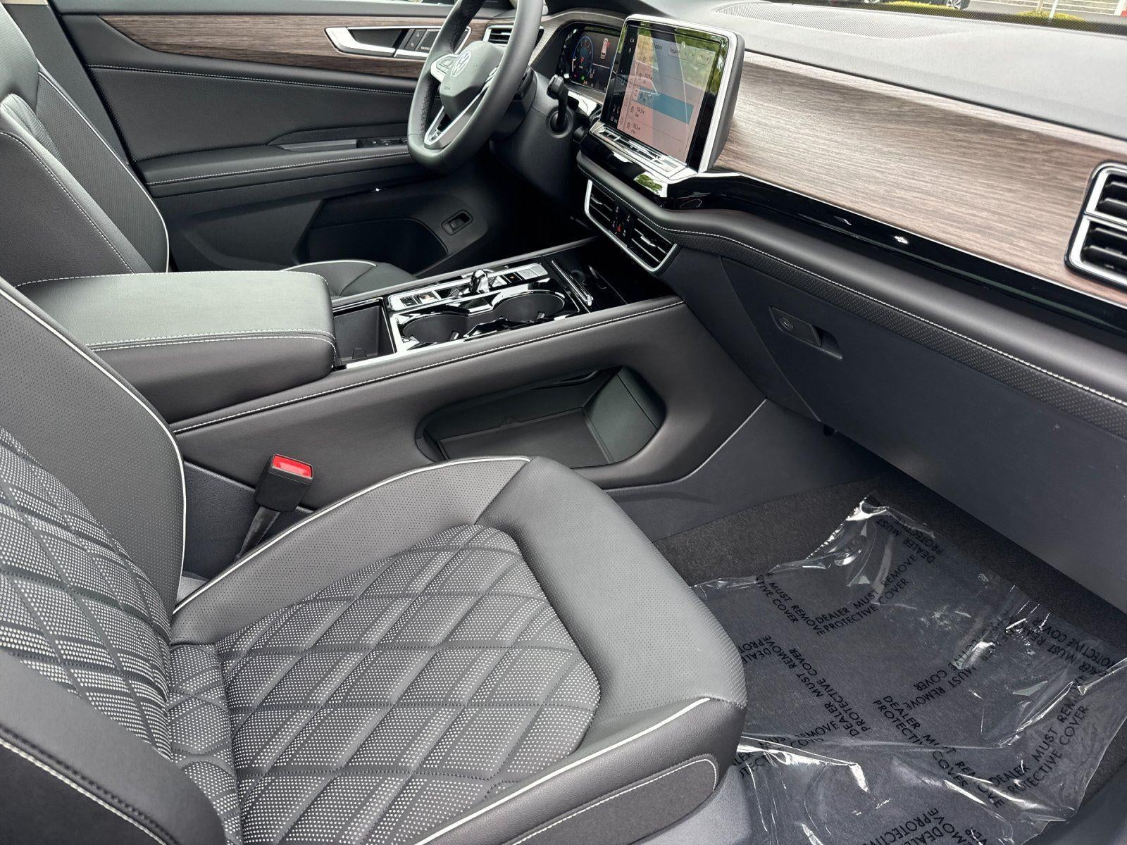 2026 Volkswagen Atlas 2.0T SEL Premium R-Line