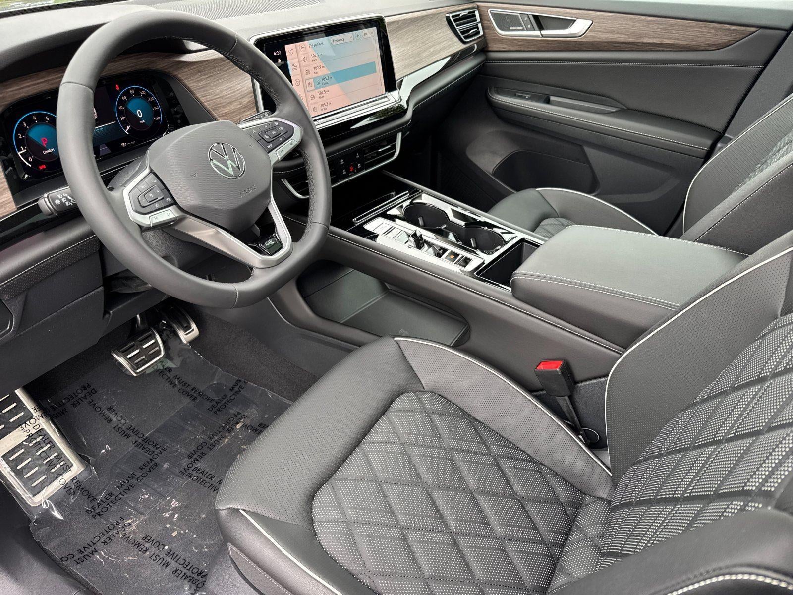 2026 Volkswagen Atlas 2.0T SEL Premium R-Line
