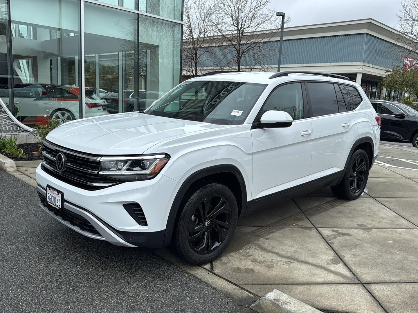 2023 Volkswagen Atlas 3.6L V6 SE w/Technology