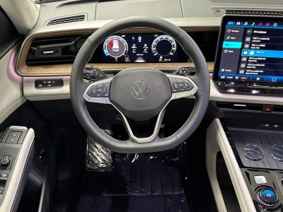 2027 Volkswagen Atlas SE w/Technology