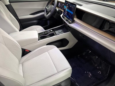 2027 Volkswagen Atlas SE w/Technology