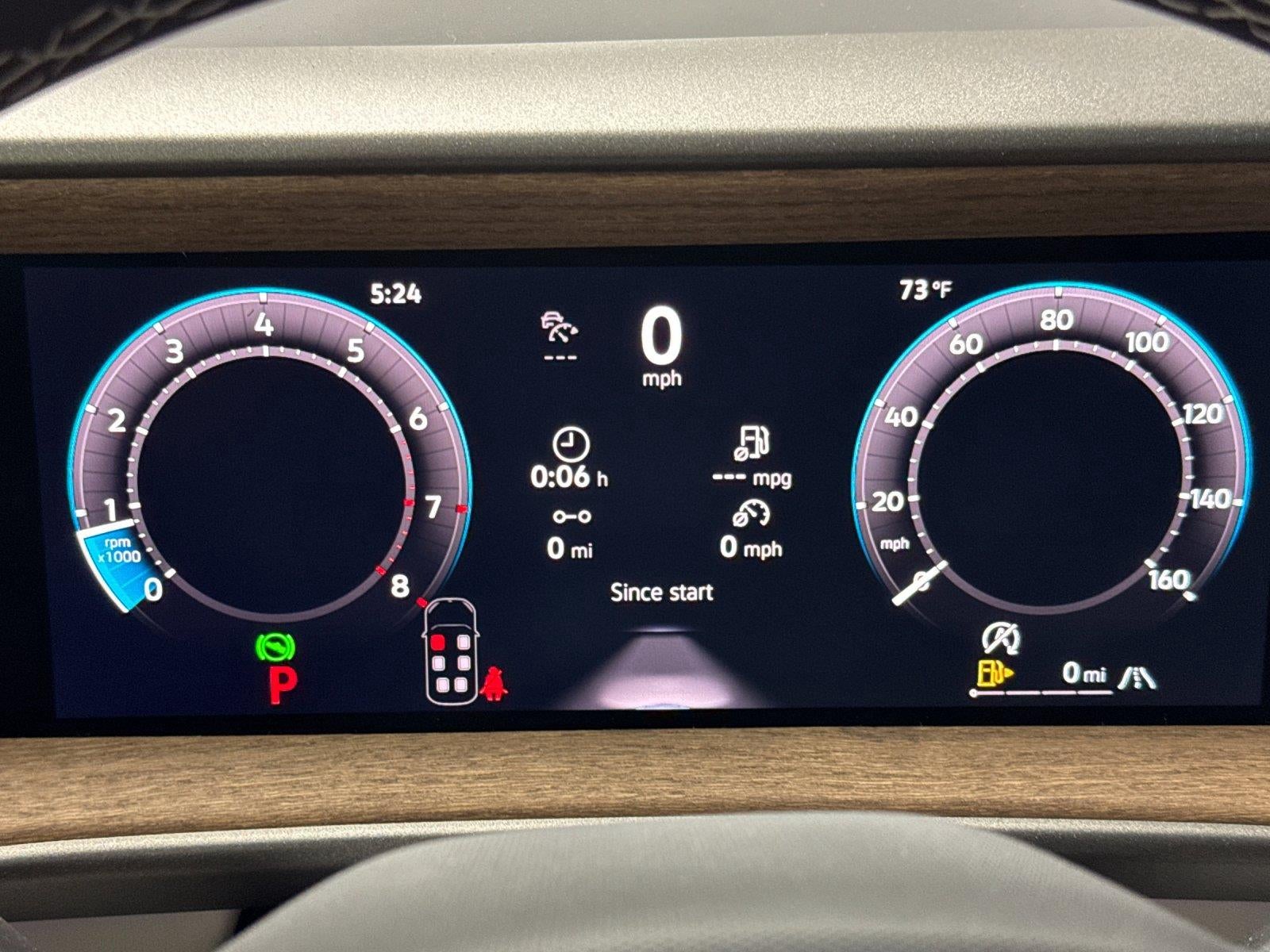 2027 Volkswagen Atlas SE w/Technology