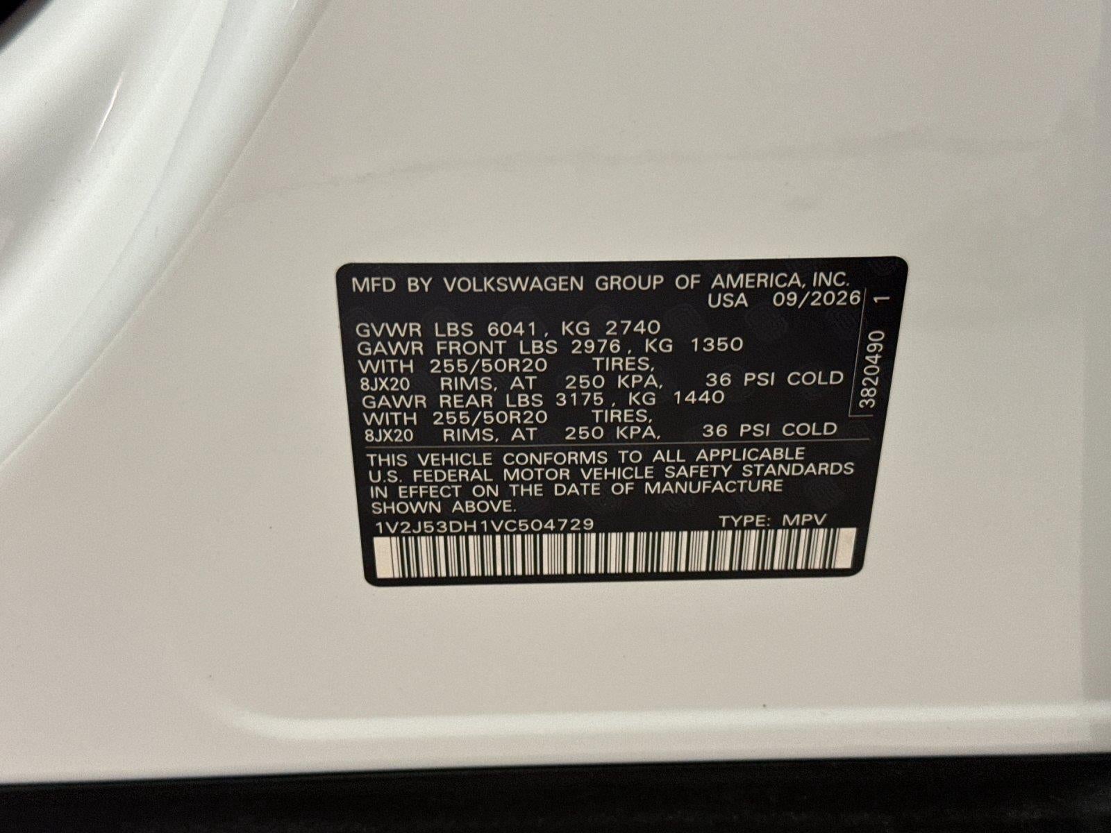 2027 Volkswagen Atlas SE w/Technology