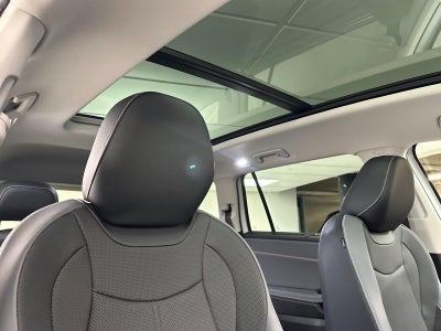 2027 Volkswagen Atlas SE w/Technology