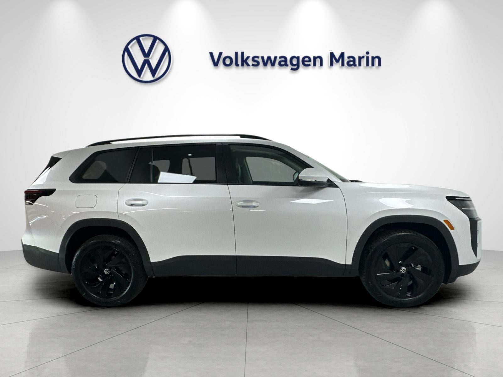2027 Volkswagen Atlas SE w/Technology