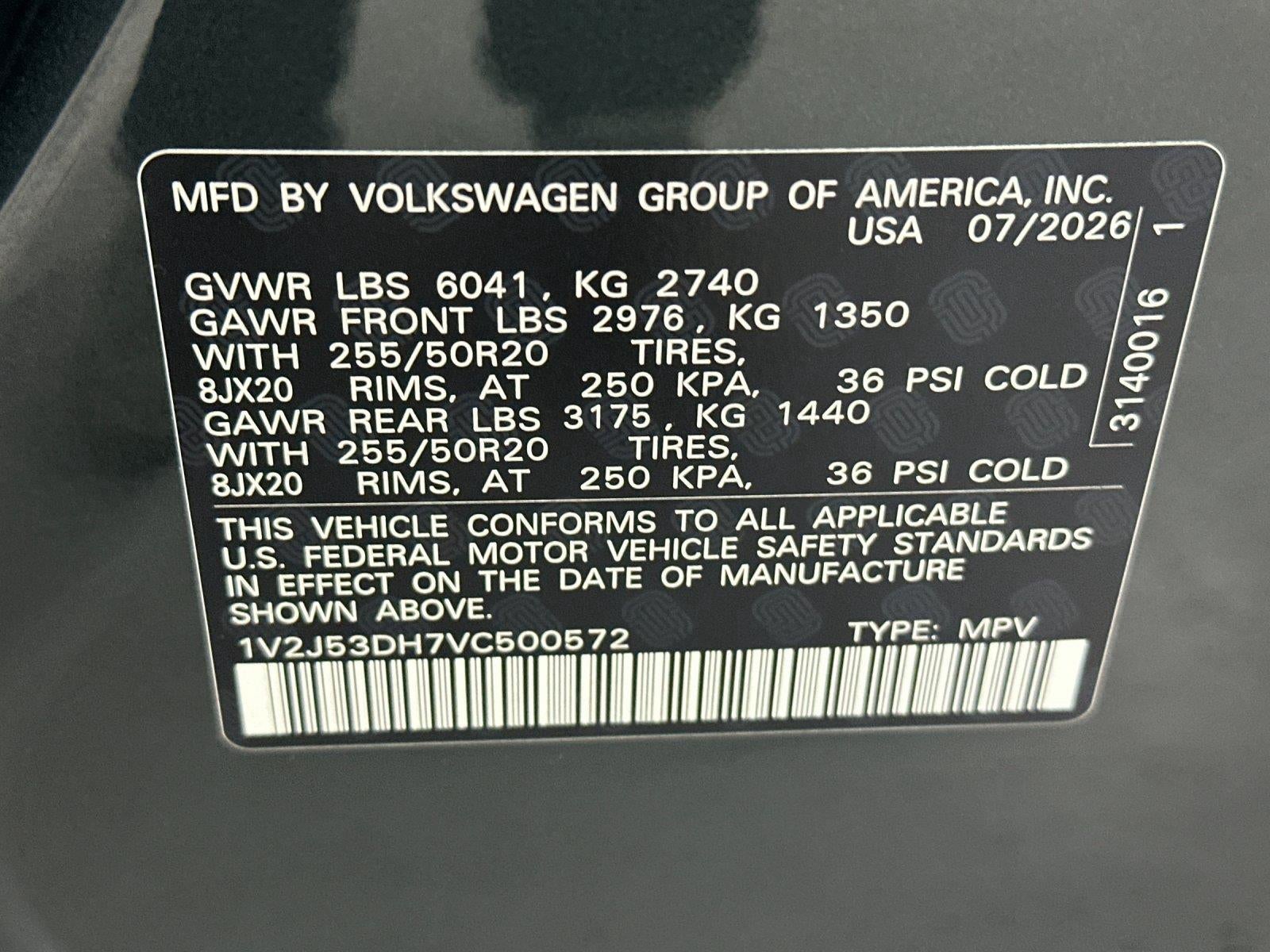 2027 Volkswagen Atlas SE w/Technology