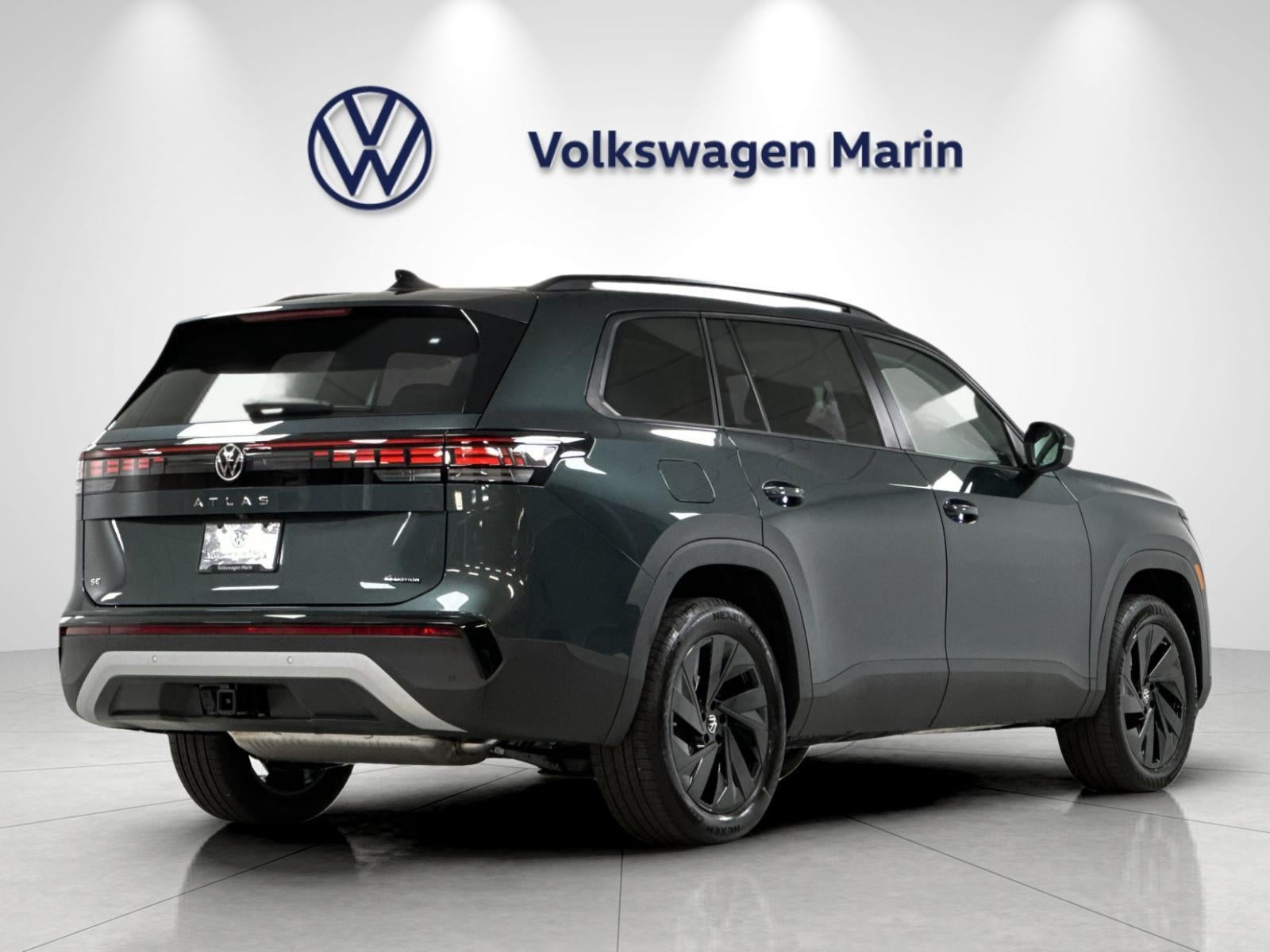 2027 Volkswagen Atlas SE w/Technology