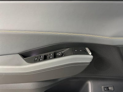2027 Volkswagen Atlas SE w/Technology