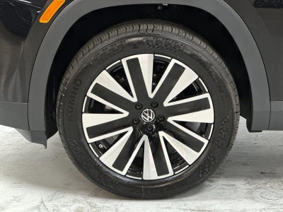 2027 Volkswagen Atlas SE w/Technology