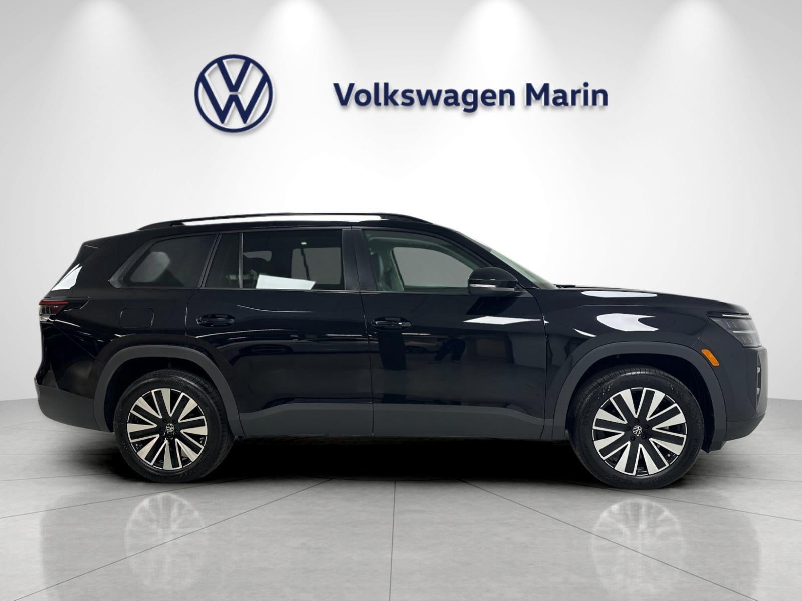 2027 Volkswagen Atlas SE w/Technology
