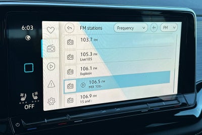 2026 Volkswagen Atlas Cross Sport 2.0T SE w/Technology