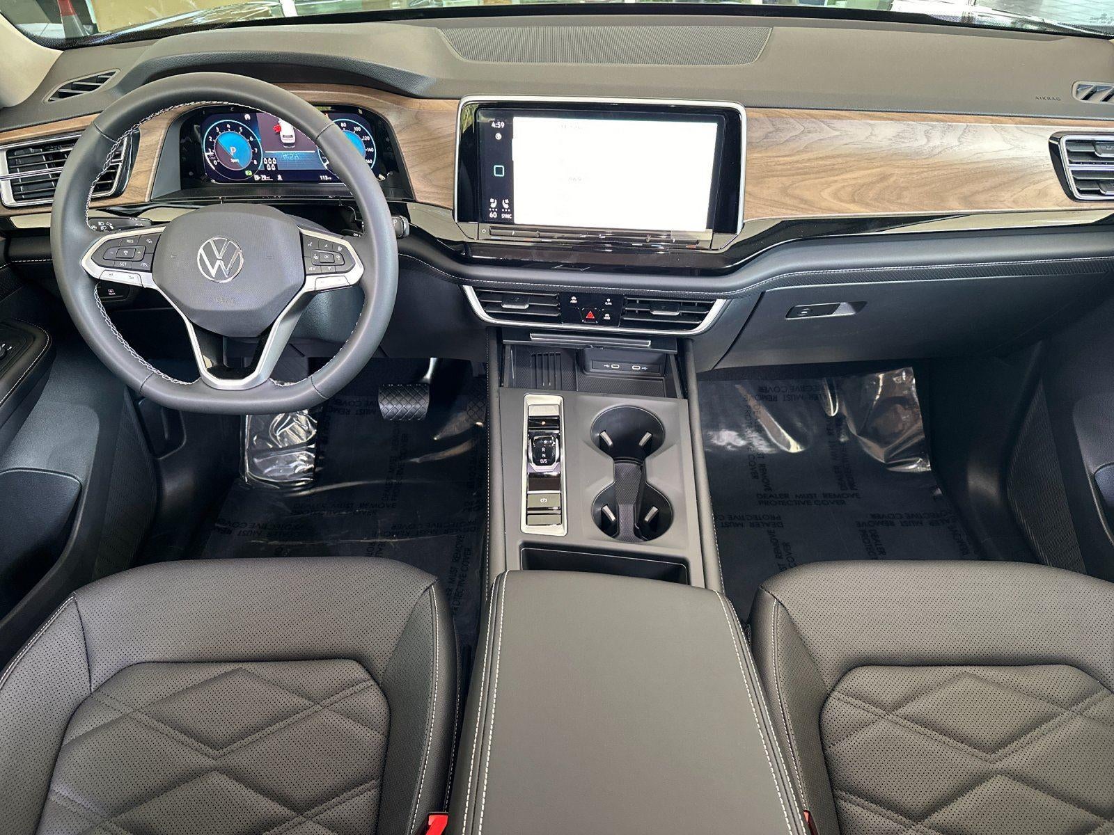 2026 Volkswagen Atlas 2.0T SE