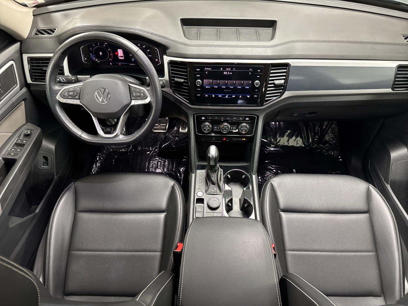 2023 Volkswagen Atlas 3.6L V6 SEL R-Line Black